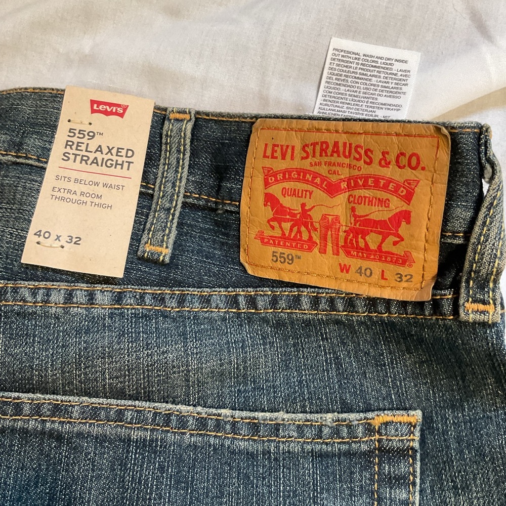 Levi's Relaxed Straight Jeans - Classic Blue (#10) …(40x32)